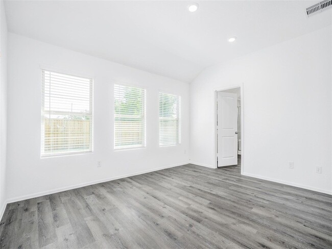 Building Photo - 3431 Autumn Russet Trl