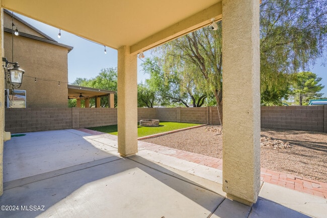 Building Photo - 2790 W Checkerspot Dr