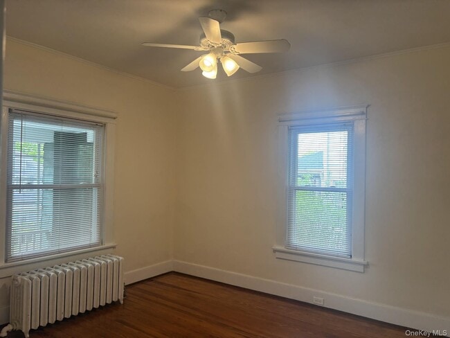 Building Photo - 48 Ferris Pl
