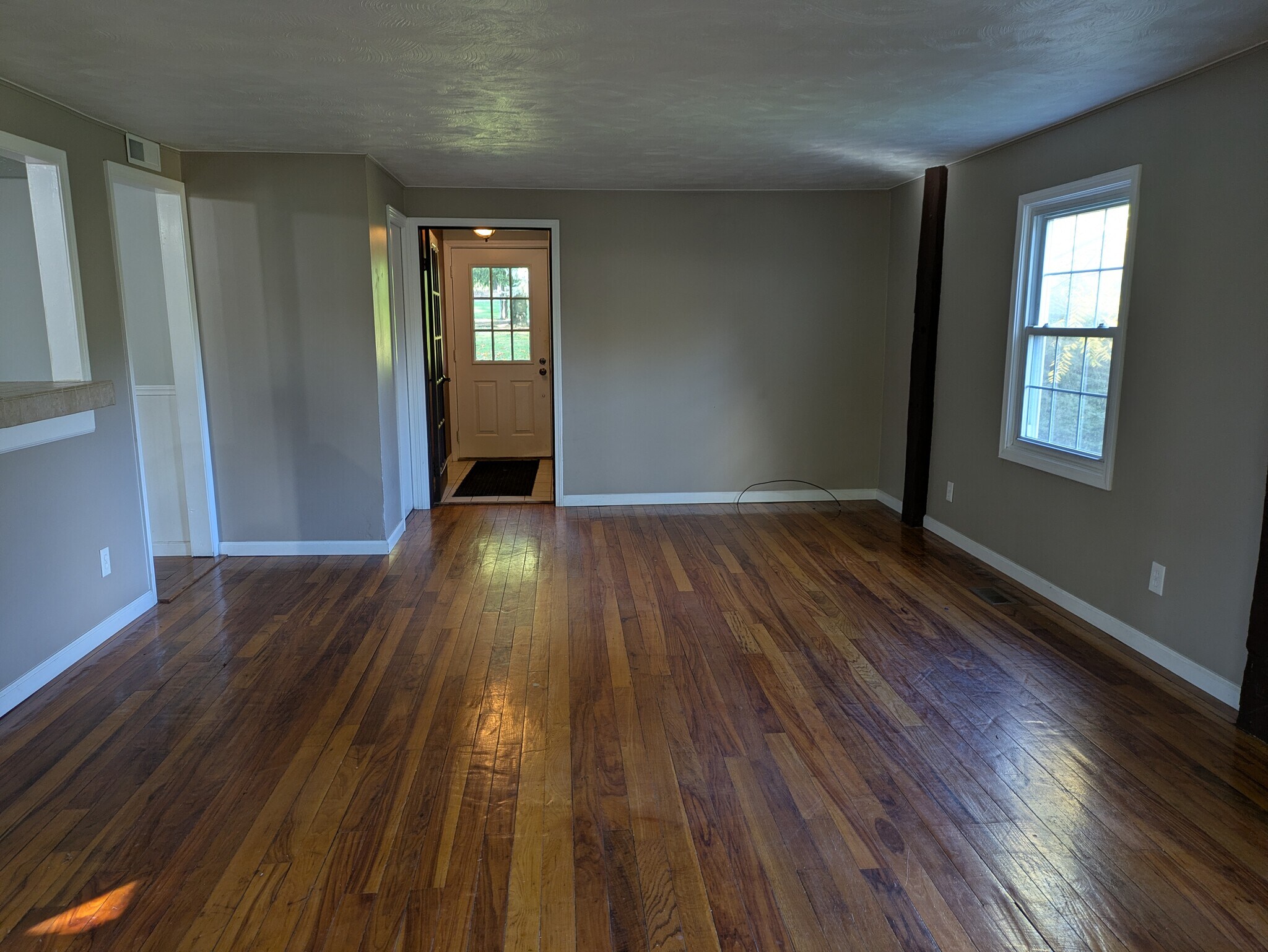 Building Photo - 11220 Vista Dr