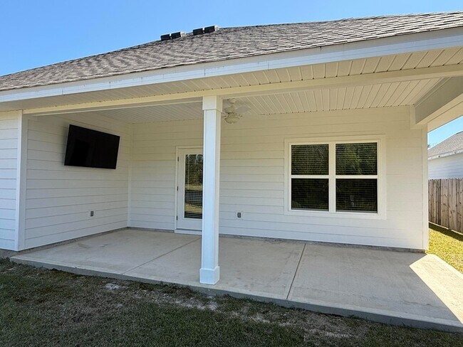 Building Photo - 125 Emarie Grey Cir