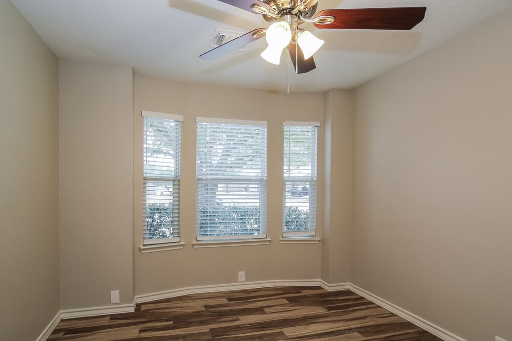 Building Photo - 18207 Trinity Knoll Way