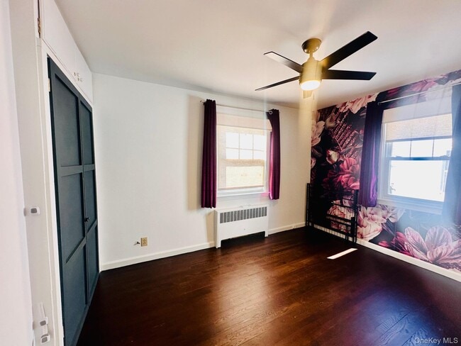 Building Photo - 11 W Glen Ave