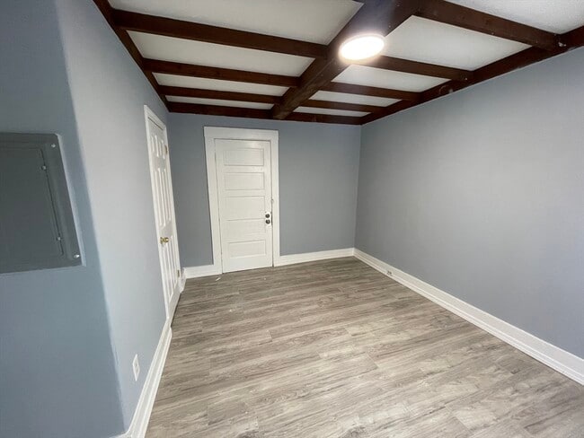 Building Photo - 22 Knowlton St