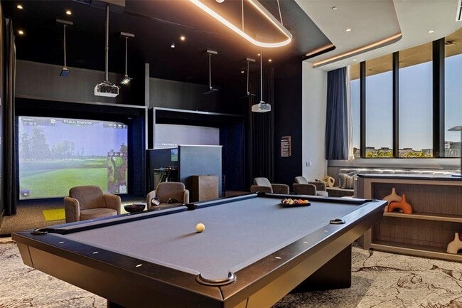 Building Photo - 275 1st Ave S