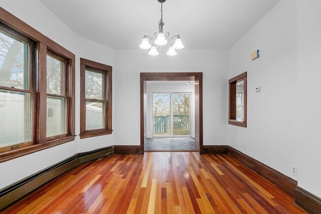 Building Photo - 1826 Franklin Ave SE