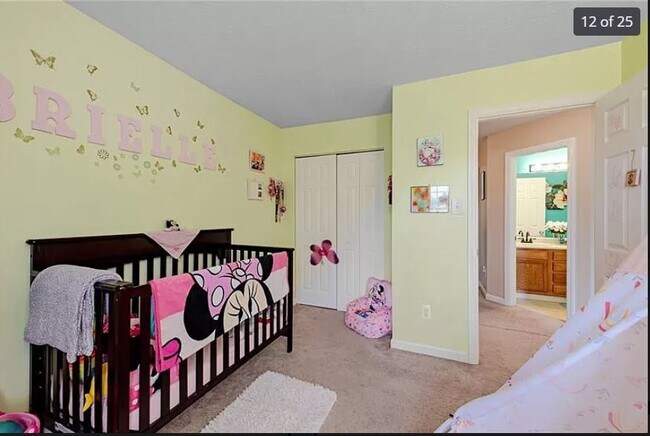 Building Photo - 236 Fieldbrook Dr