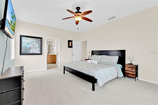 Building Photo - 155 Waltham Ct