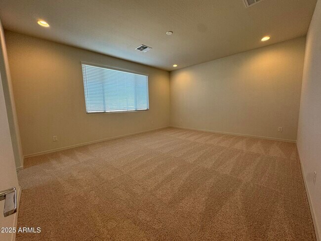 Building Photo - 17566 W San Juan Ave