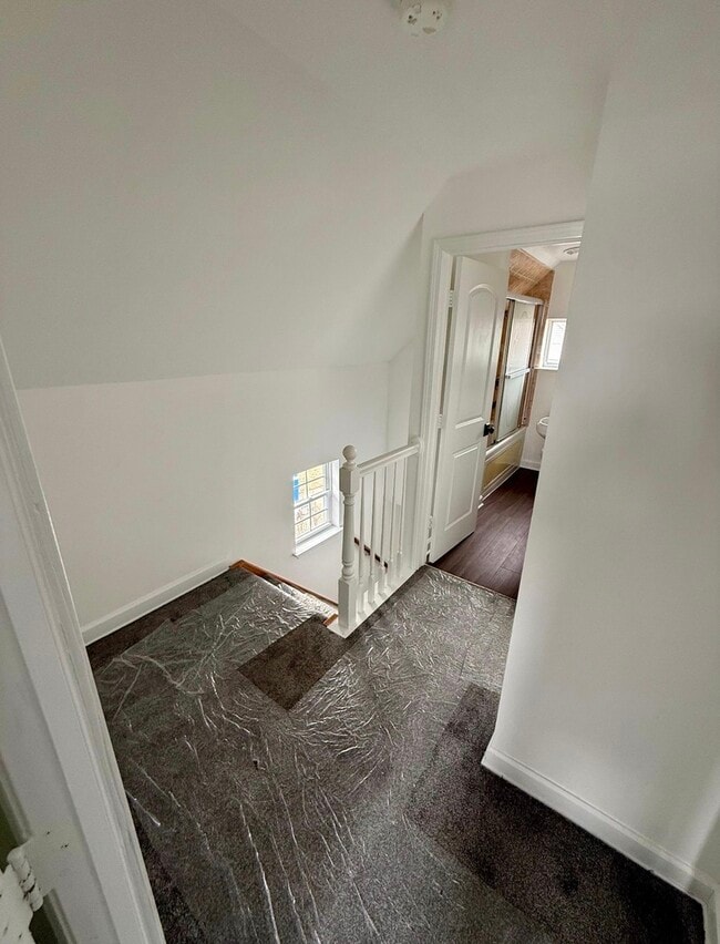 Building Photo - 309 Griswold St