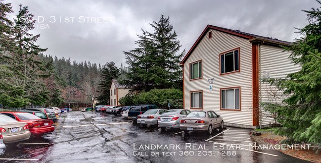 Building Photo - 2 Bedroom at Cambridge Square!