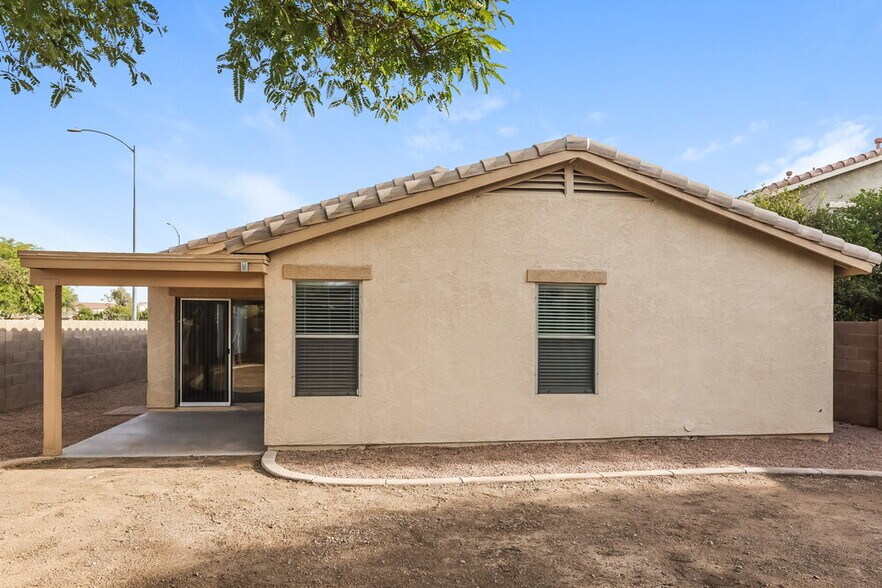 Building Photo - 3626 N 131st Dr
