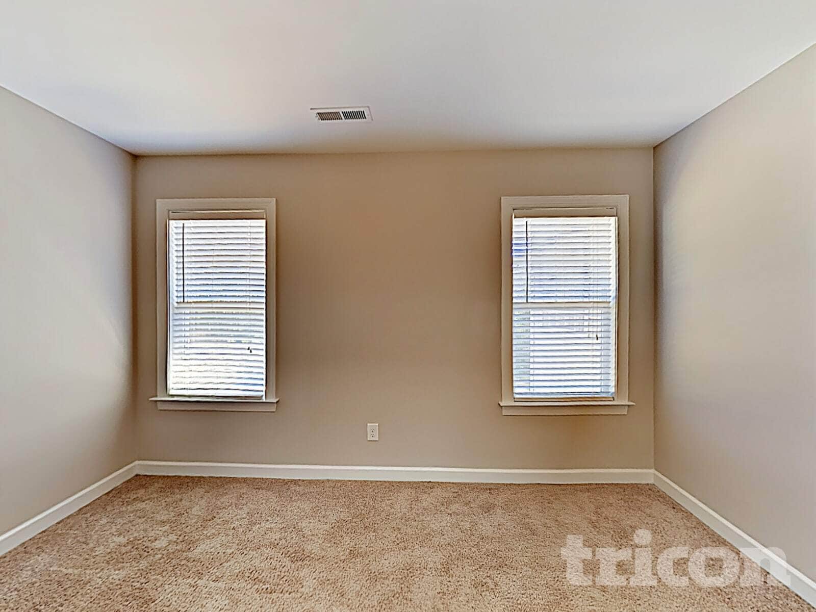 Building Photo - 69 Diamond Creek Dr