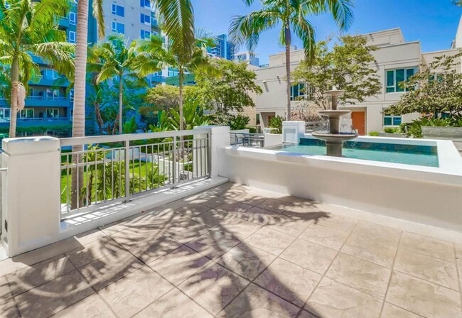 Building Photo - San Diego- Downtown- La Vita – Little Italy Condo- Split Level Style Move-In Special