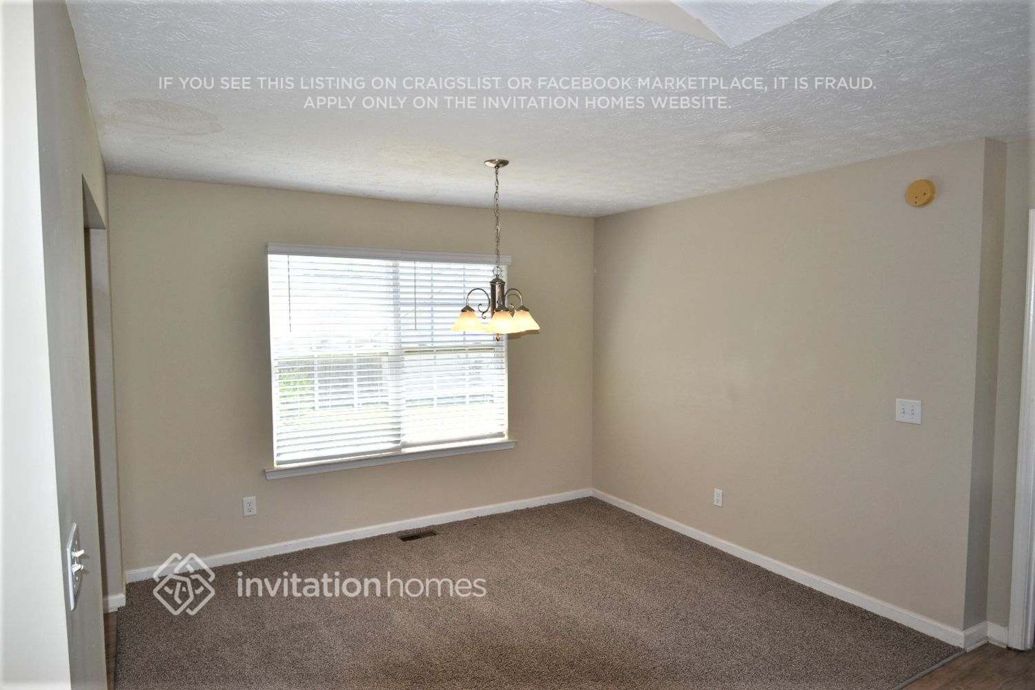 Building Photo - 31 Twin Oaks Dr