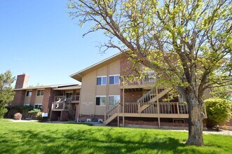 Building Photo - Affordable Condo in Martin Acres, No pet rent