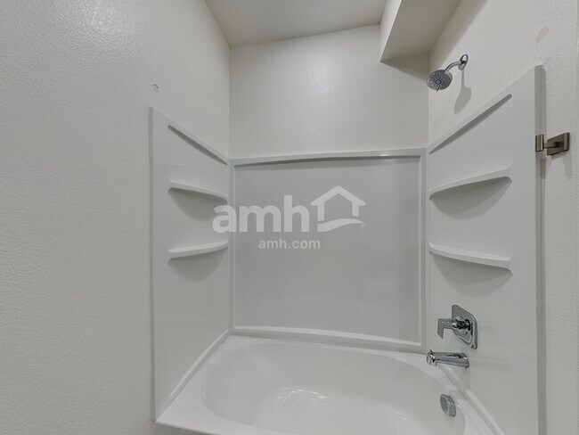 Building Photo - 7688 Mardale Ln