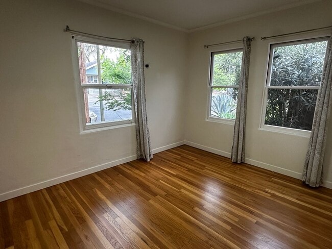 Building Photo - Must see to appreciate 2 Bedroom, 1 Bath Single Family House in Downtown San Jose!