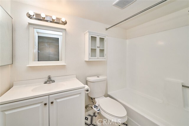 Building Photo - 26200 W Redlands Blvd