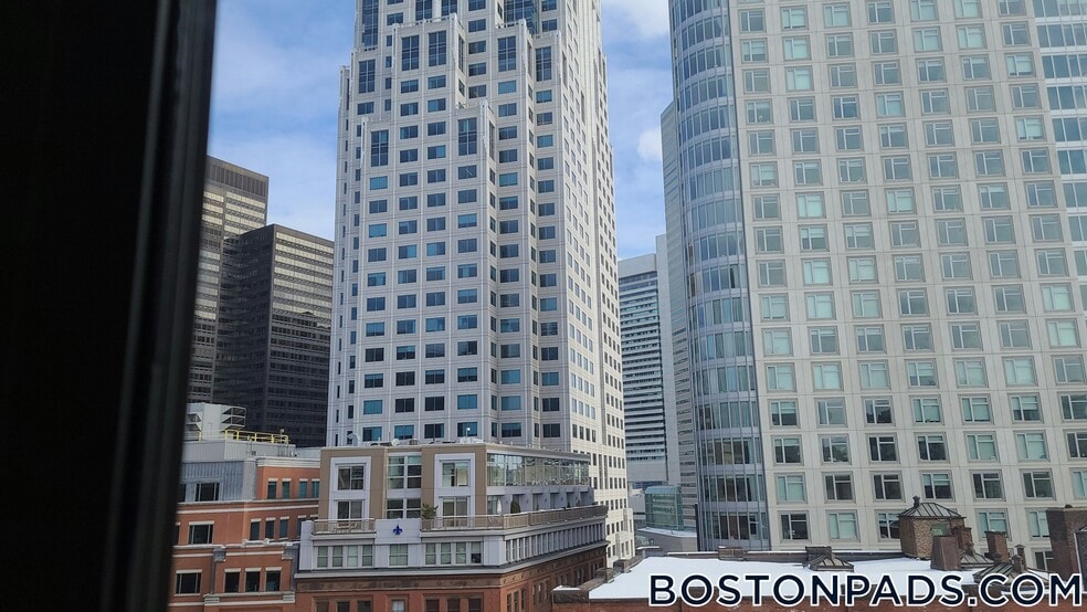 Building Photo - 81 Essex St