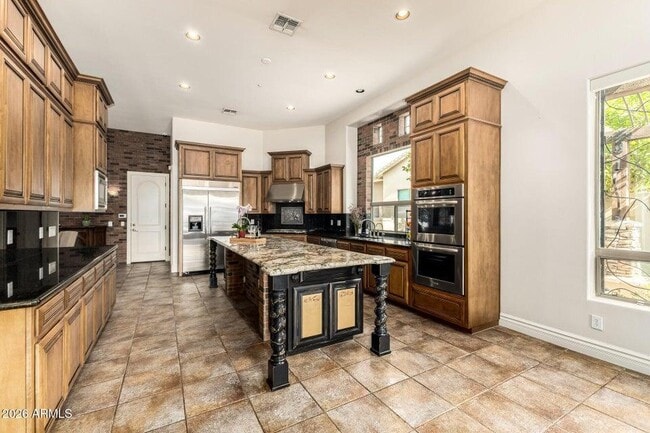 Building Photo - 10919 E Onyx Ct