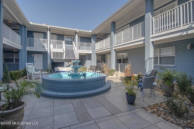 Building Photo - 1282 Beach Blvd