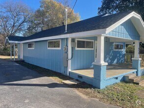 Building Photo - 3 Bedroom 1 Bath Home Near Downtown Benton