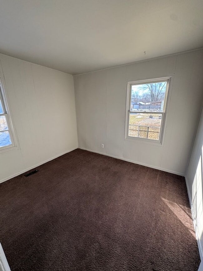 Building Photo - 4329 Reed St