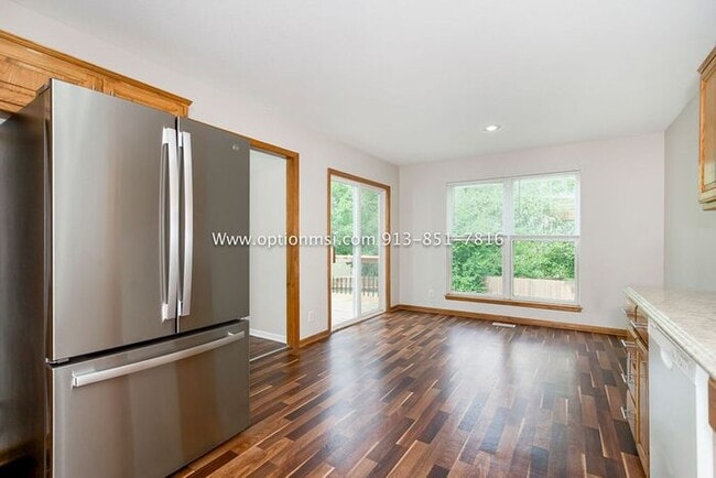 Building Photo - Heatherwood Subdivision!