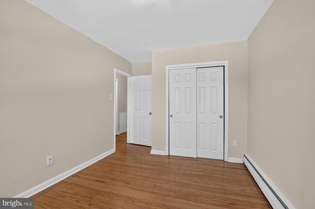 Building Photo - 5990 Henry Ave
