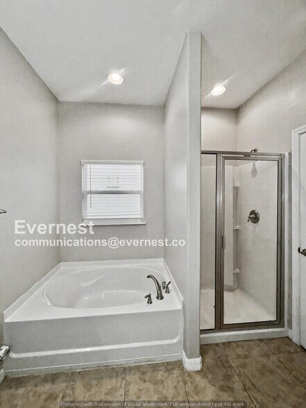 Building Photo - 505 Viceroy Ct