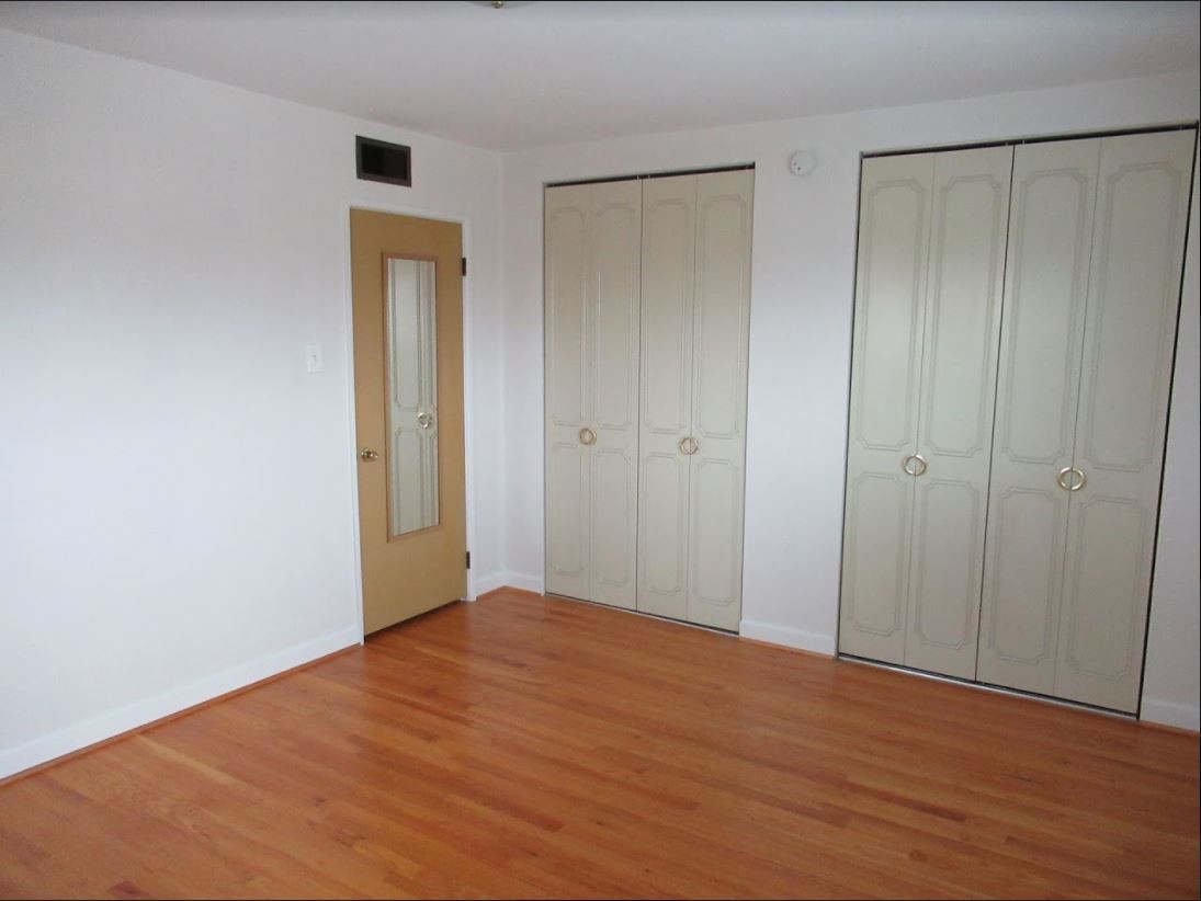 Main Bedroom cont. - 5400 Eichelberger St