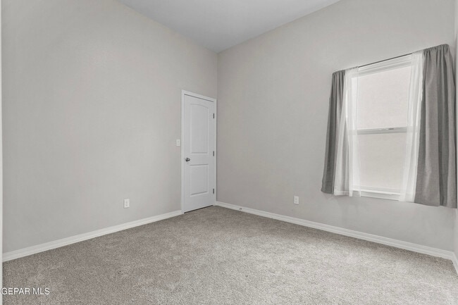 Building Photo - 12681 Don Norte St