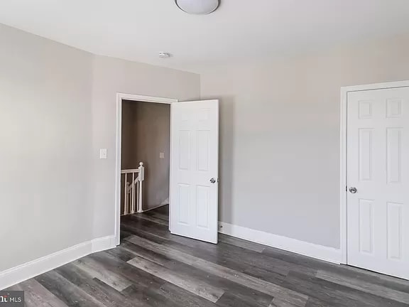 Building Photo - 5804 Halwyn Ave