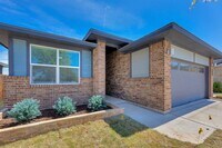 Building Photo - 149 Filifera Ct