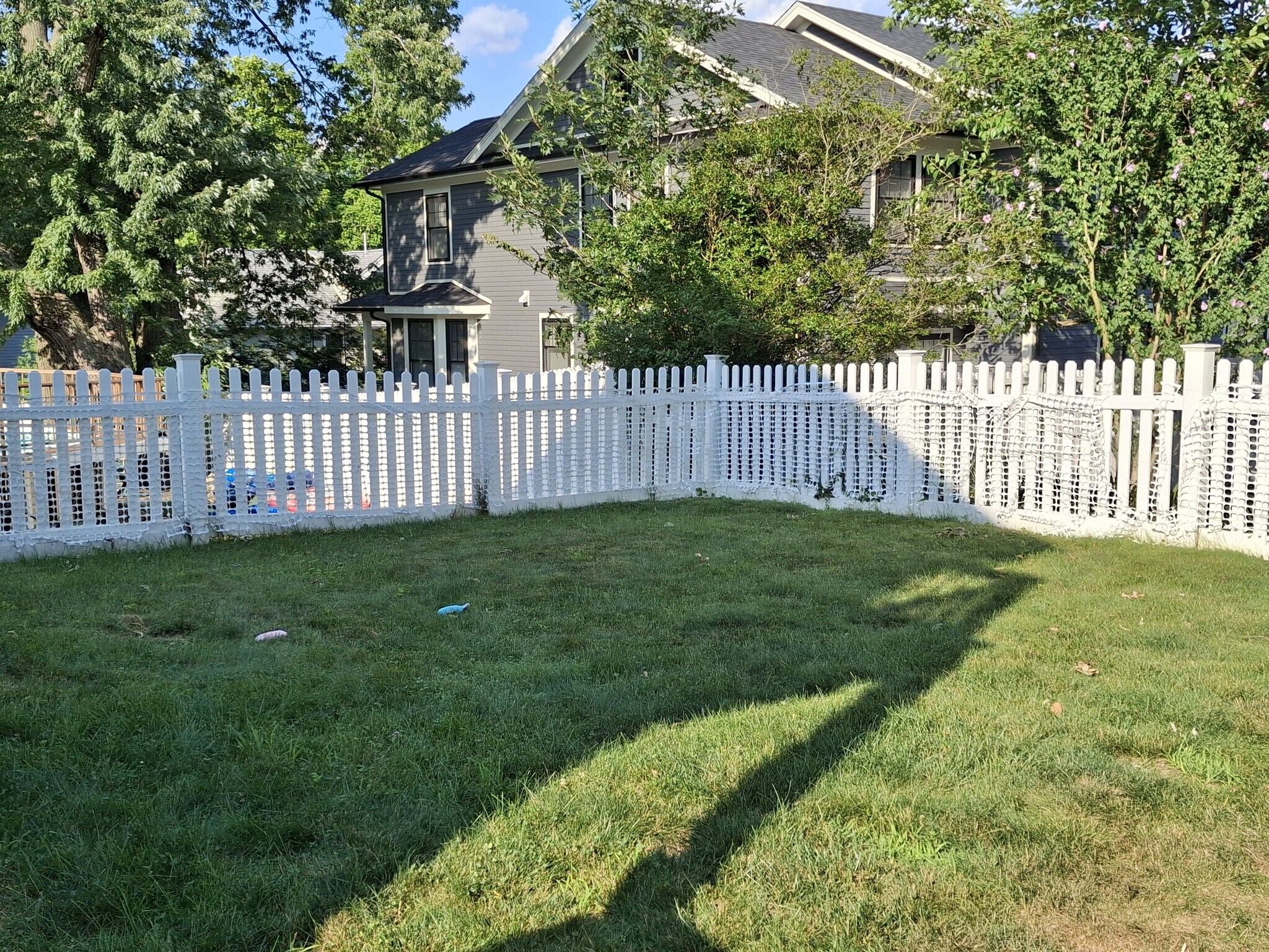 Building Photo - 49 Hersom St