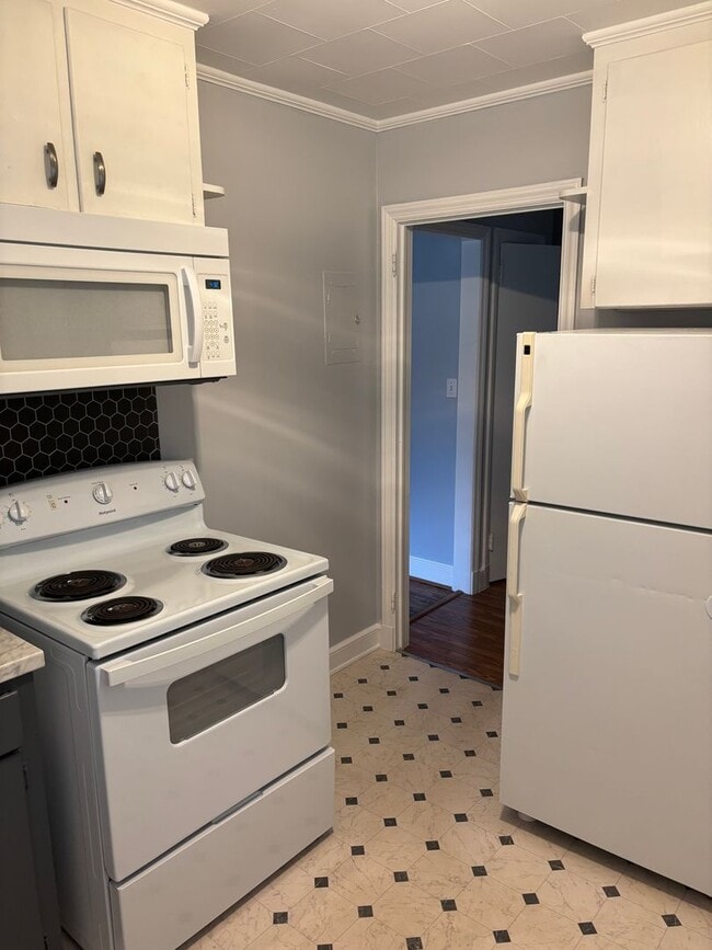 Building Photo - Burlington