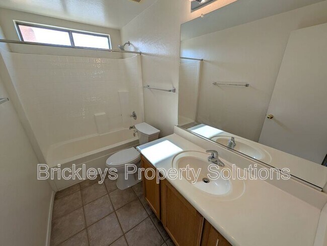 Building Photo - 3393 E Wyatt Way