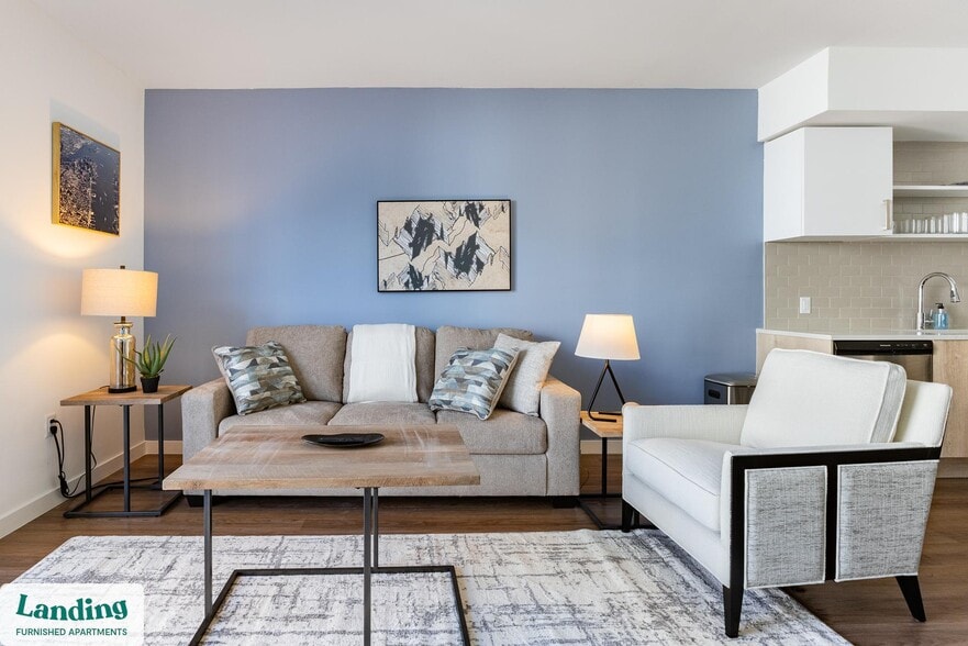 Primary Photo - 200 NE 1st Ave