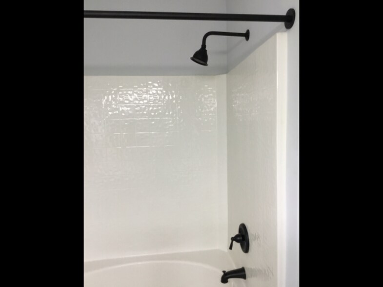 Building Photo - 1609 Tate Rd