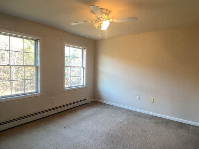 Building Photo - 1698 NY-205