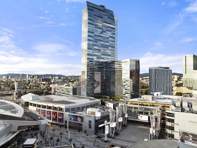 Building Photo - 900 W Olympic Blvd