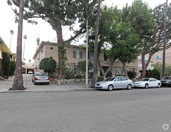 Building Photo - 1734 Taft Ave