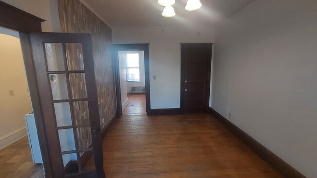 Building Photo - Prairie Rose Estate