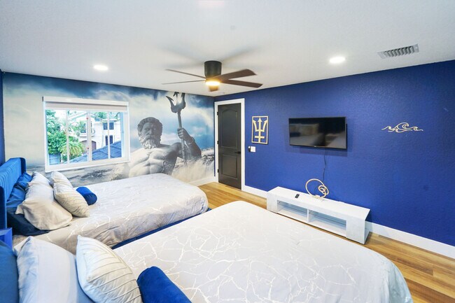 Building Photo - 2609 Center Ave