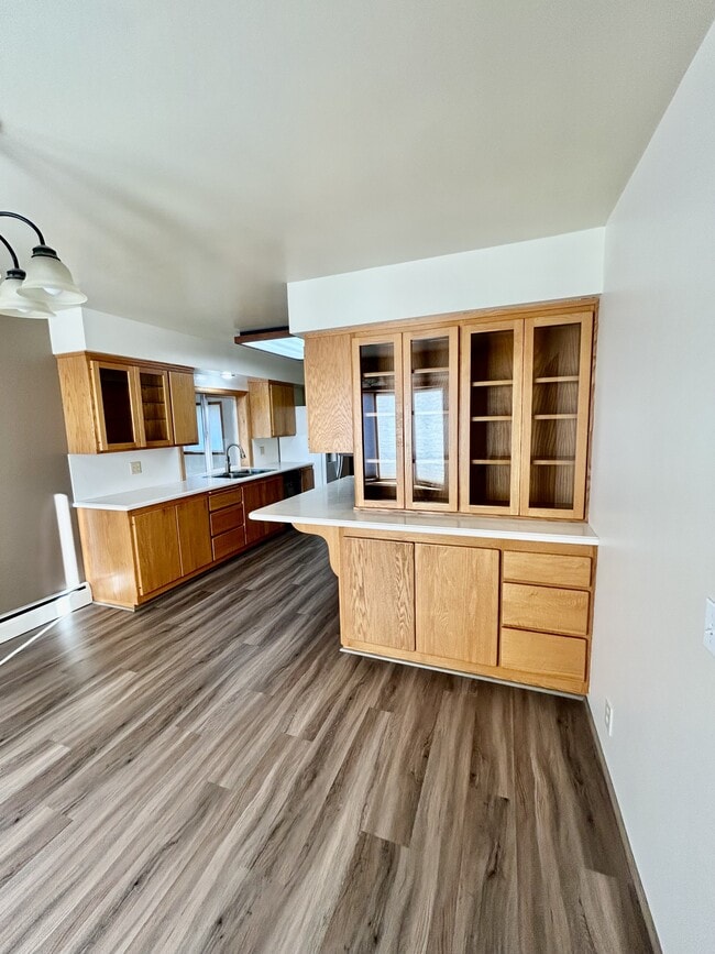 Building Photo - 606 Mead AvenueUnit A Mead