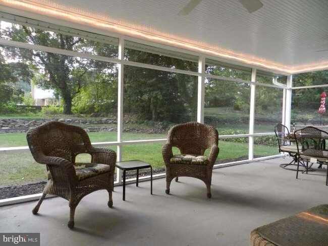 Building Photo - 1119 Crestover Rd