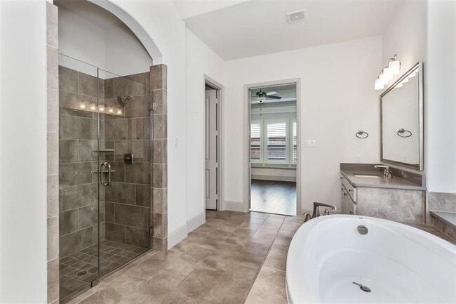 Building Photo - 2006 Pear Tree Dr