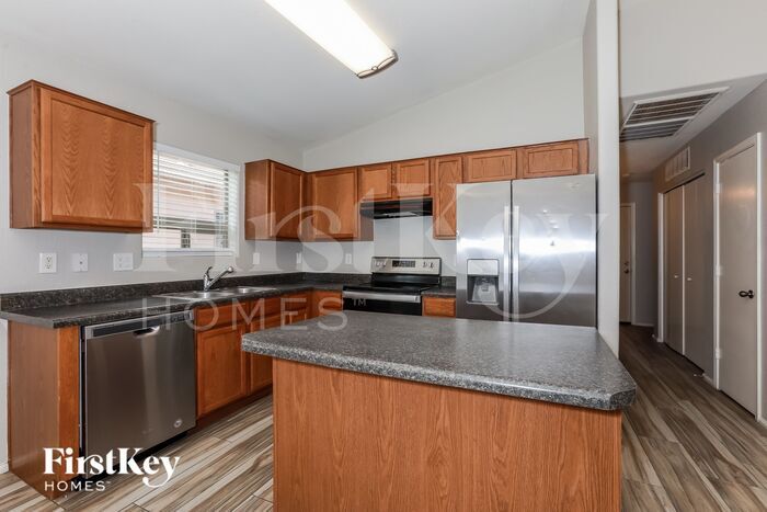 Building Photo - 4117 E Citrine Rd