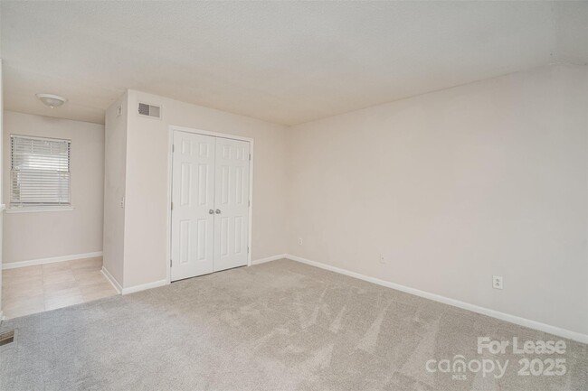 Building Photo - 3312 Heathstead Place